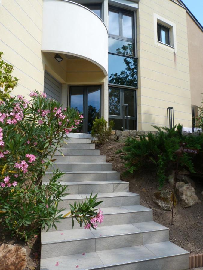 La Desirade Bed & Breakfast Salles-la-Source Luaran gambar